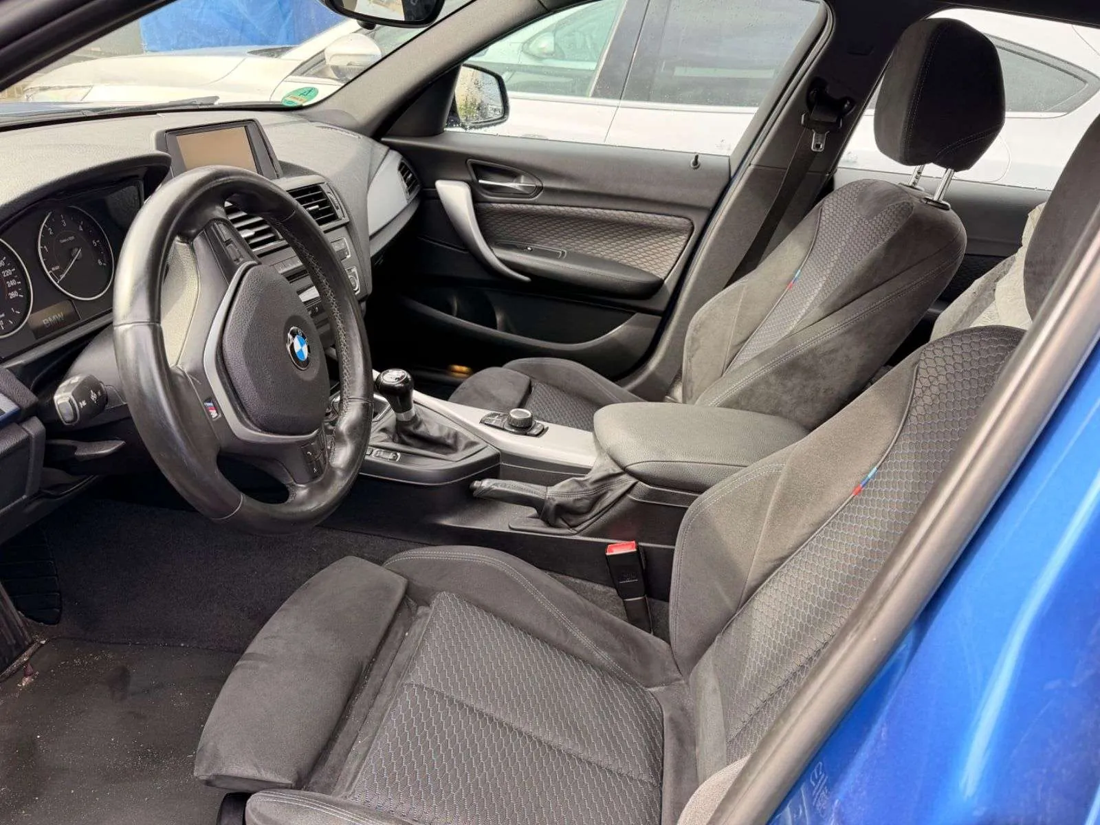 BMW 118 2013 photo 5