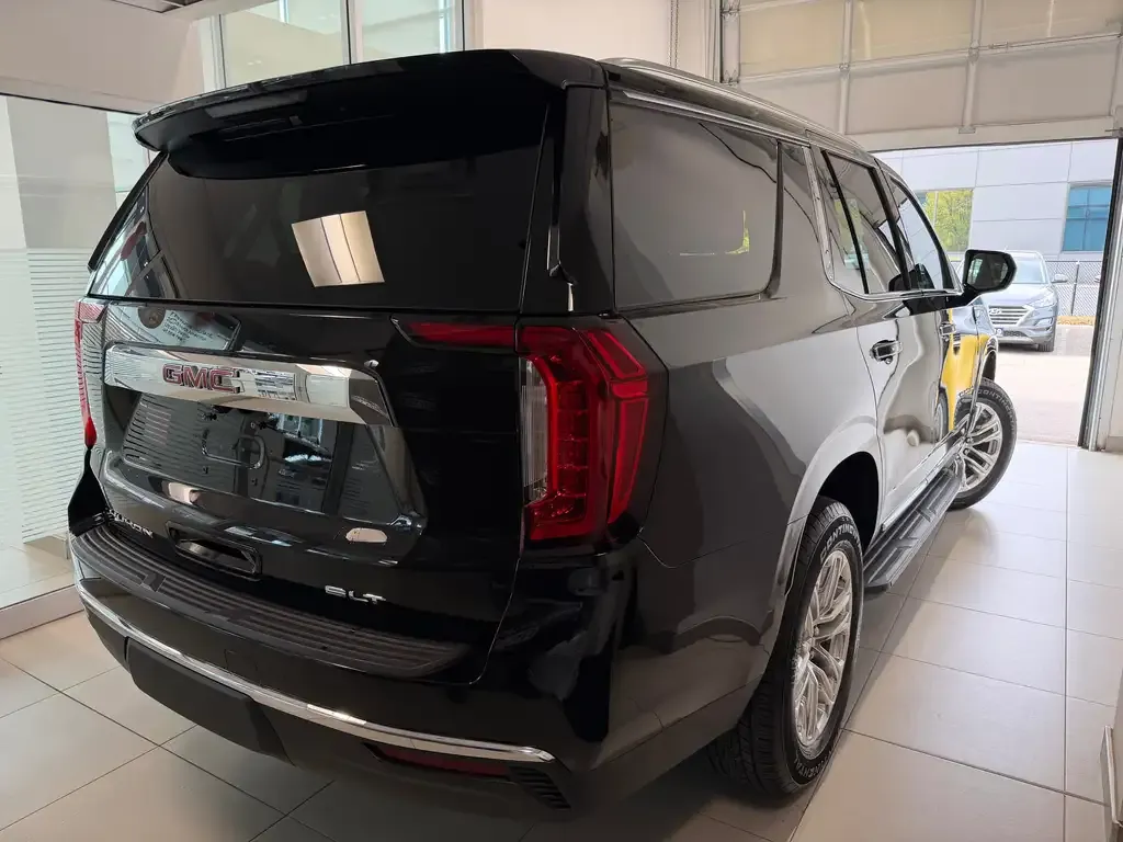 GMC Yukon 2023 photo 5
