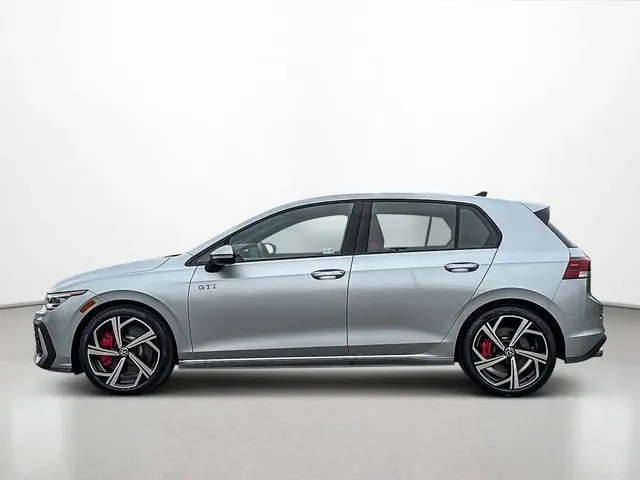 Volkswagen Golf Gti 2026 photo 2