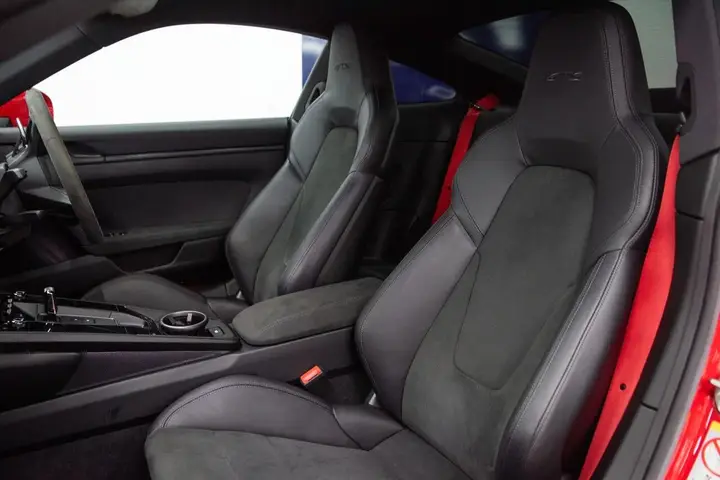 Porsche 911 2023 photo 4