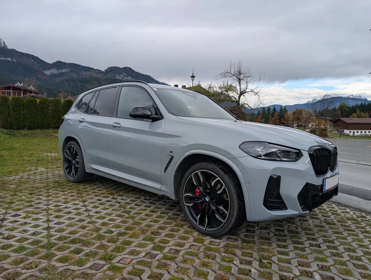 BMW X3 2022 photo 2