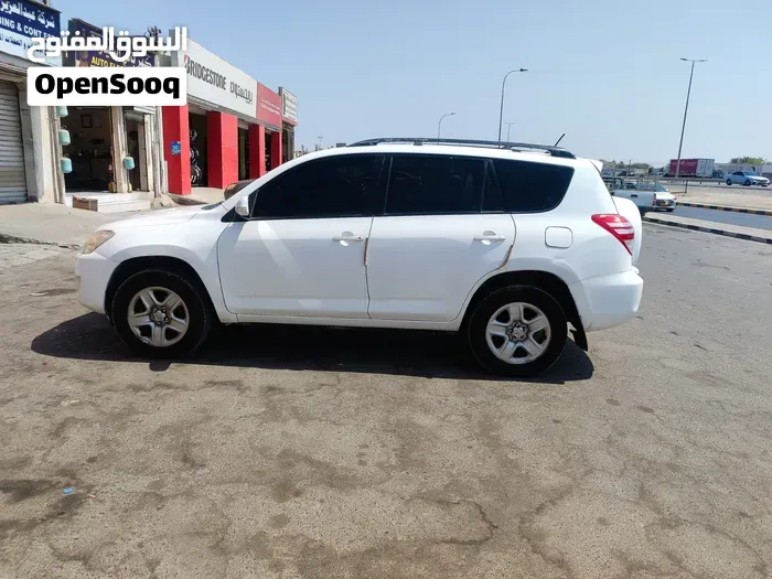 Toyota Rav 4 2010 photo 3