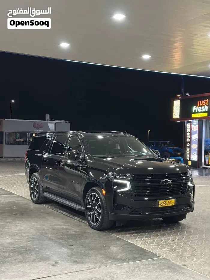 Chevrolet Tahoe 2021 photo 2