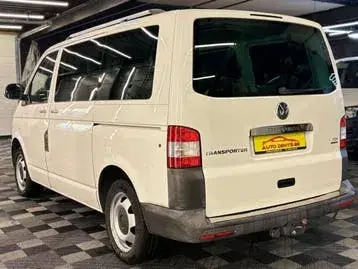 Volkswagen T5 Kombi 2013 photo 3