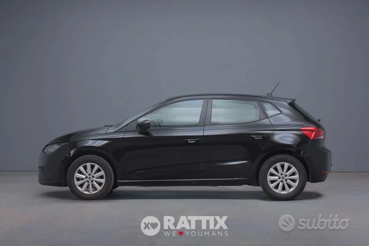 Seat Ibiza 2023 photo 2