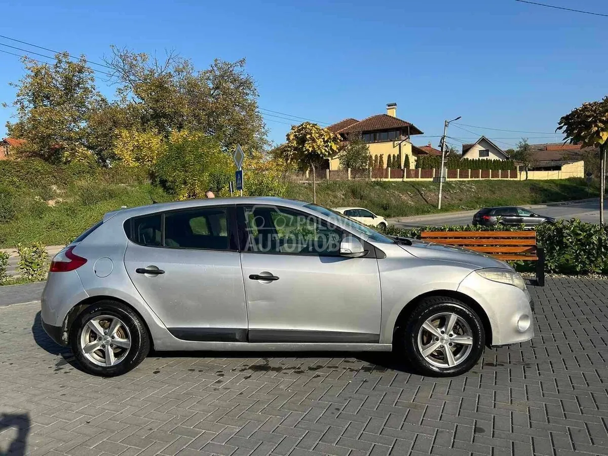 Renault Megane 2009 photo 5