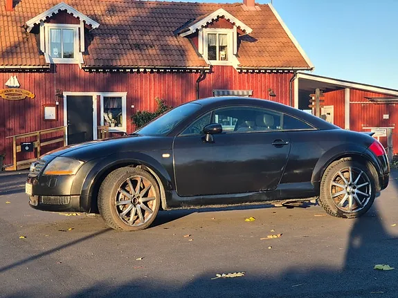 Audi Tt 2001 photo 3
