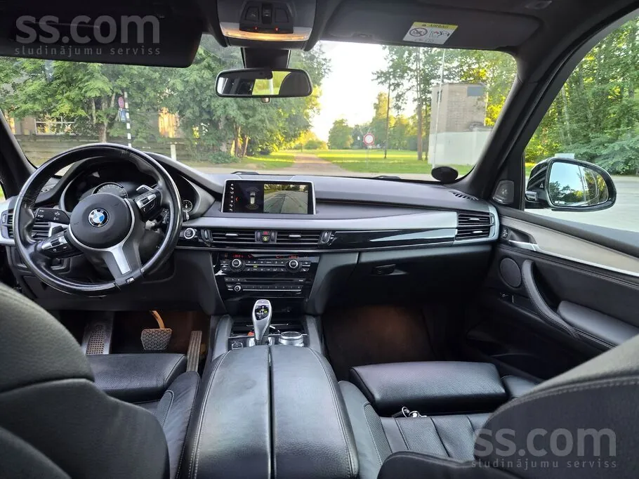 BMW X5 2018 photo 5