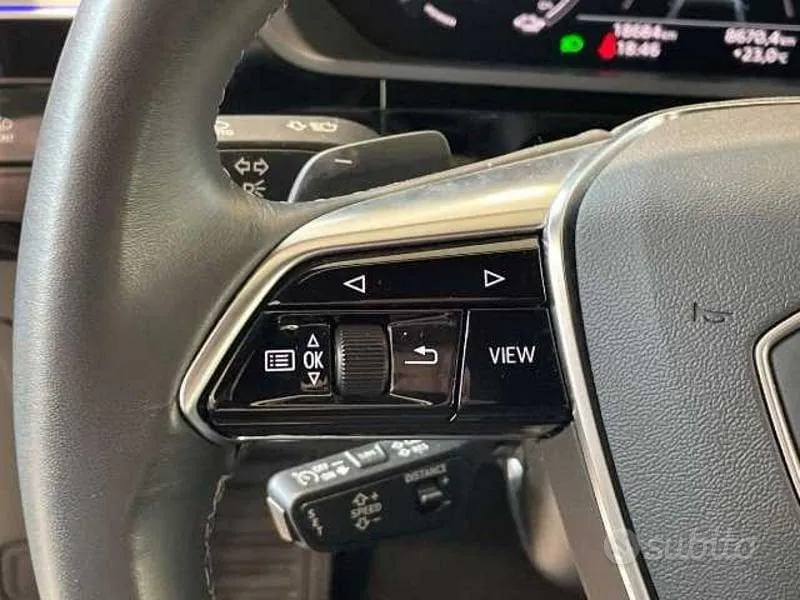 Audi Q8 2023 photo 5