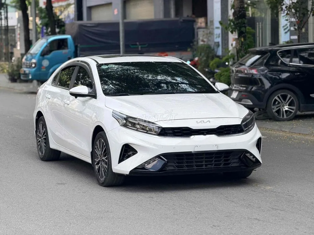 Kia K3 2022 photo 2