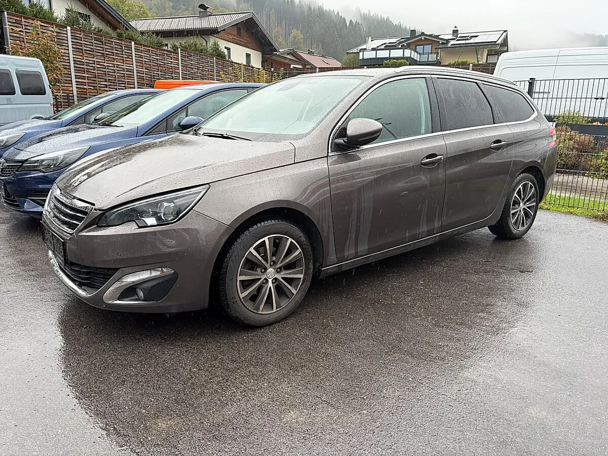 Peugeot 308 2014 photo 2