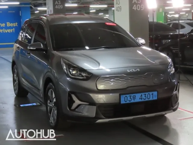 Kia Niro 2023 photo 2