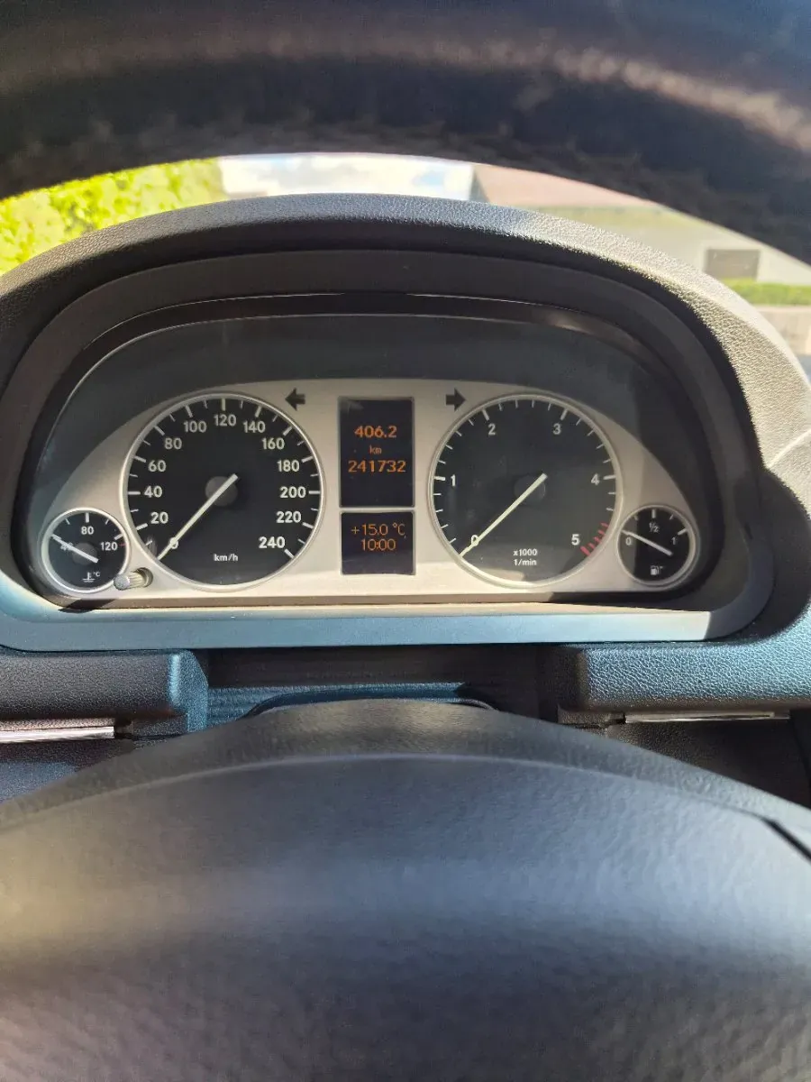 Mercedes-Benz B-Class 2005 photo 3