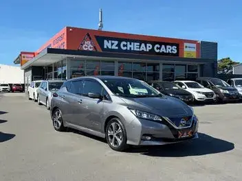 Nissan Leaf 2017 photo 2