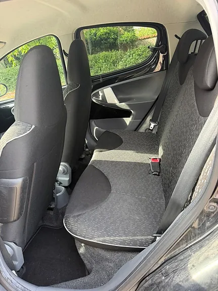Peugeot 107 2011 photo 5