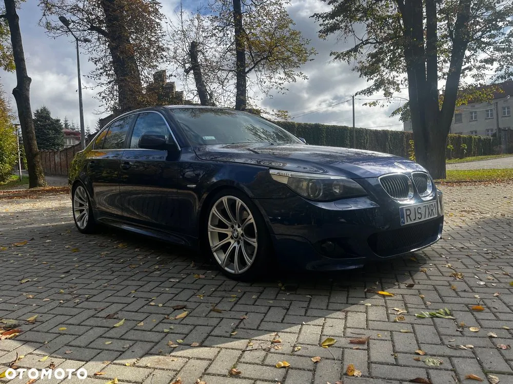 BMW E60 2005 photo 4