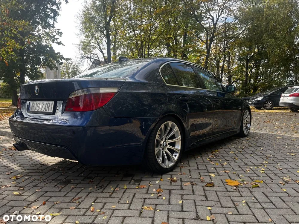 BMW E60 2005 photo 5