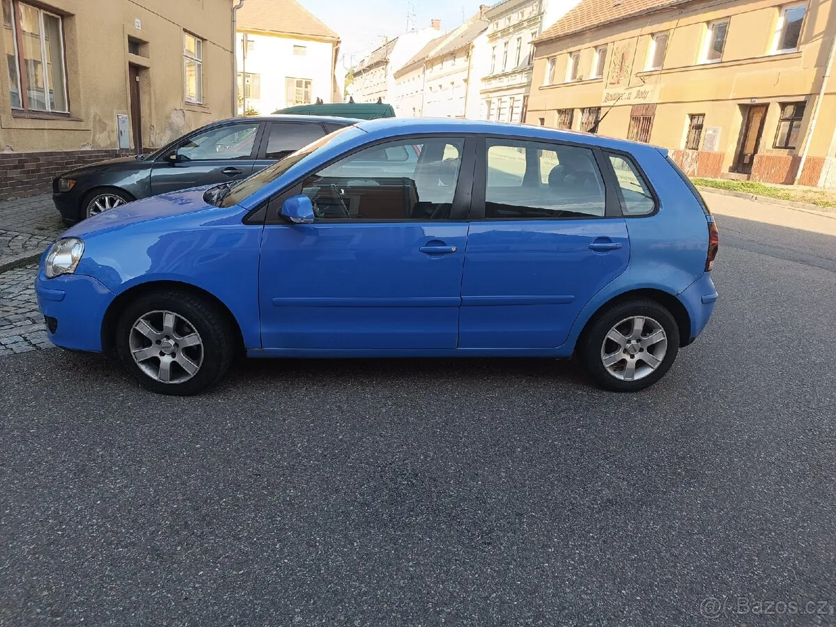 Volkswagen Polo 2008 photo 4