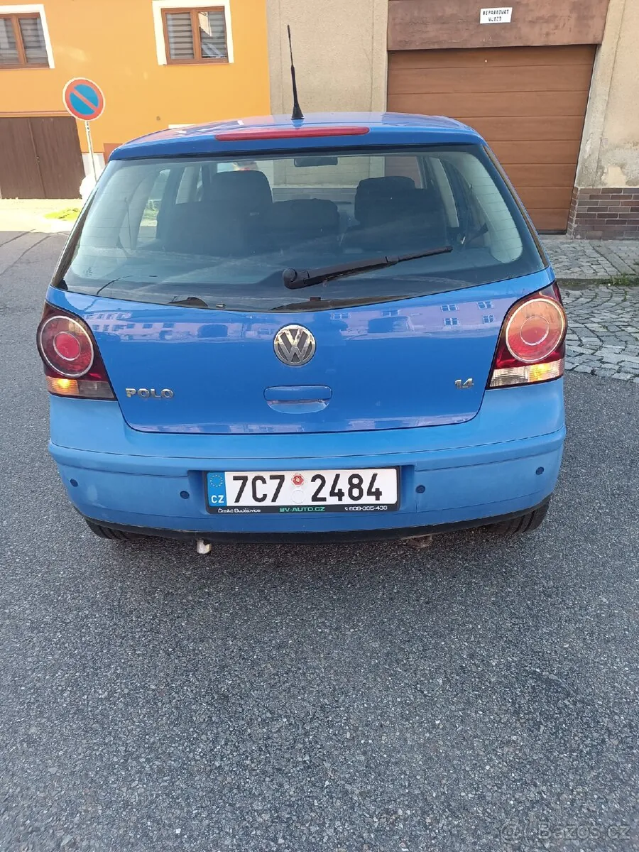 Volkswagen Polo 2008 photo 3