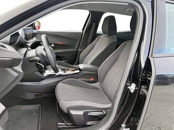 Peugeot E-2008 2022 photo 4