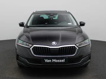 Skoda Octavia 2023 photo 3