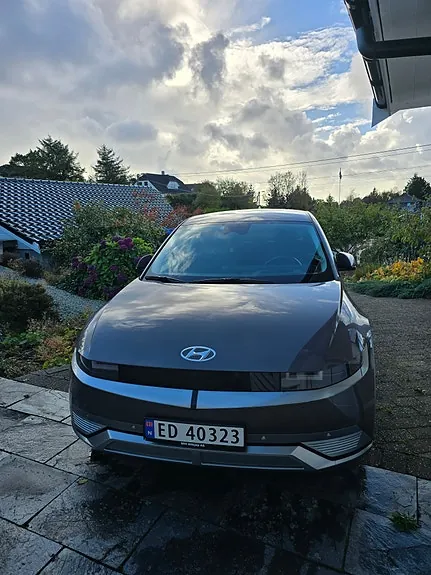 Hyundai Ioniq 5 2022 photo 2