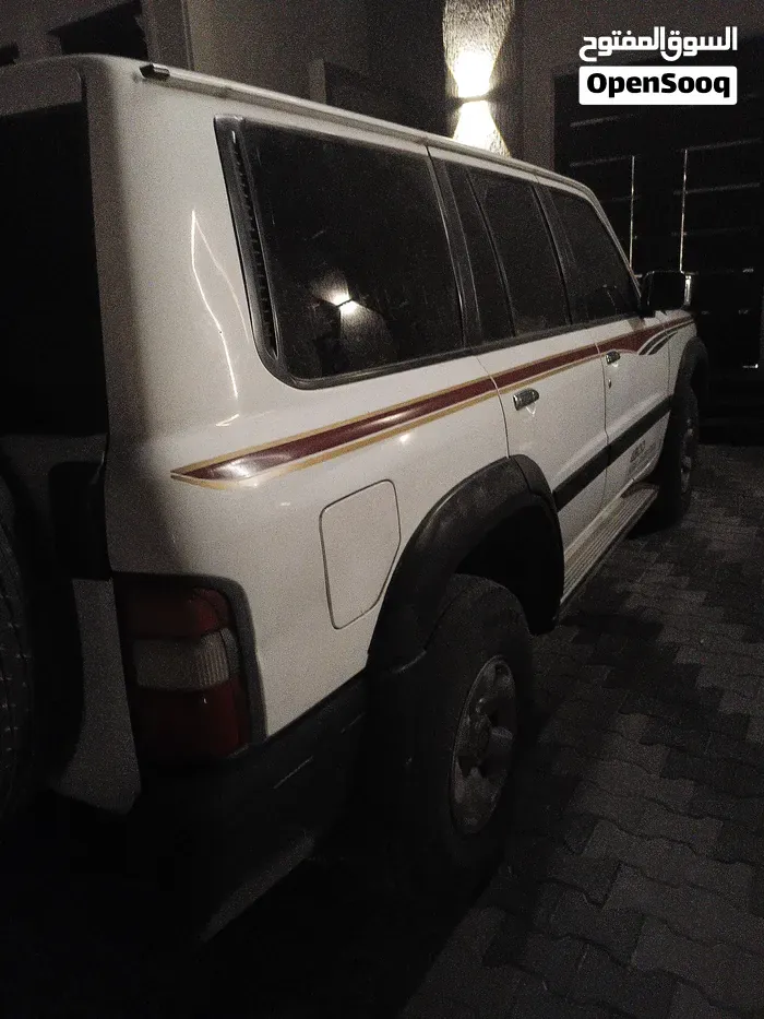 Nissan Patrol 1999 photo 2