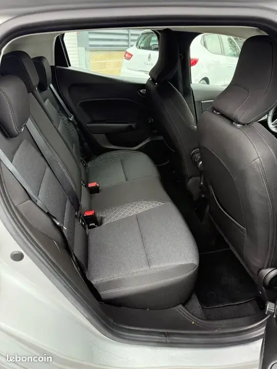 Renault Clio 2021 photo 4