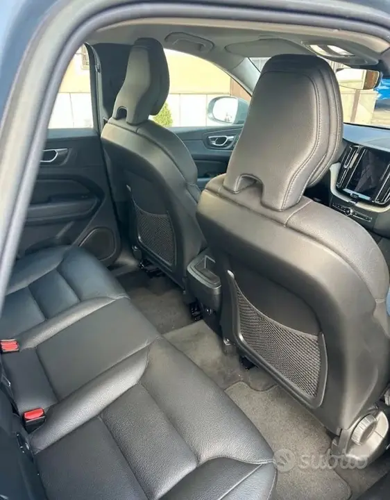 Volvo Xc60 2022 photo 4
