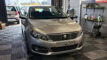 Peugeot 308 2018 photo 2