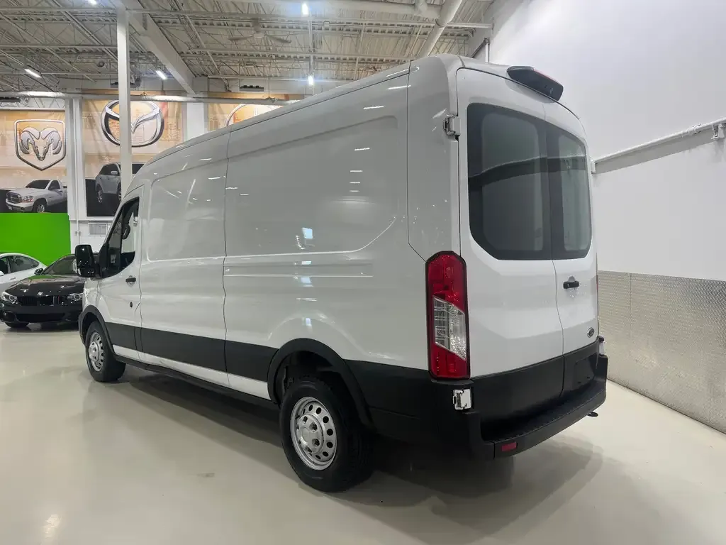 Ford Transit Cargo Van 2021 photo 3