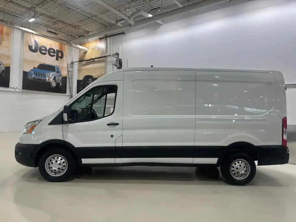 Ford Transit Cargo Van 2021 photo 2