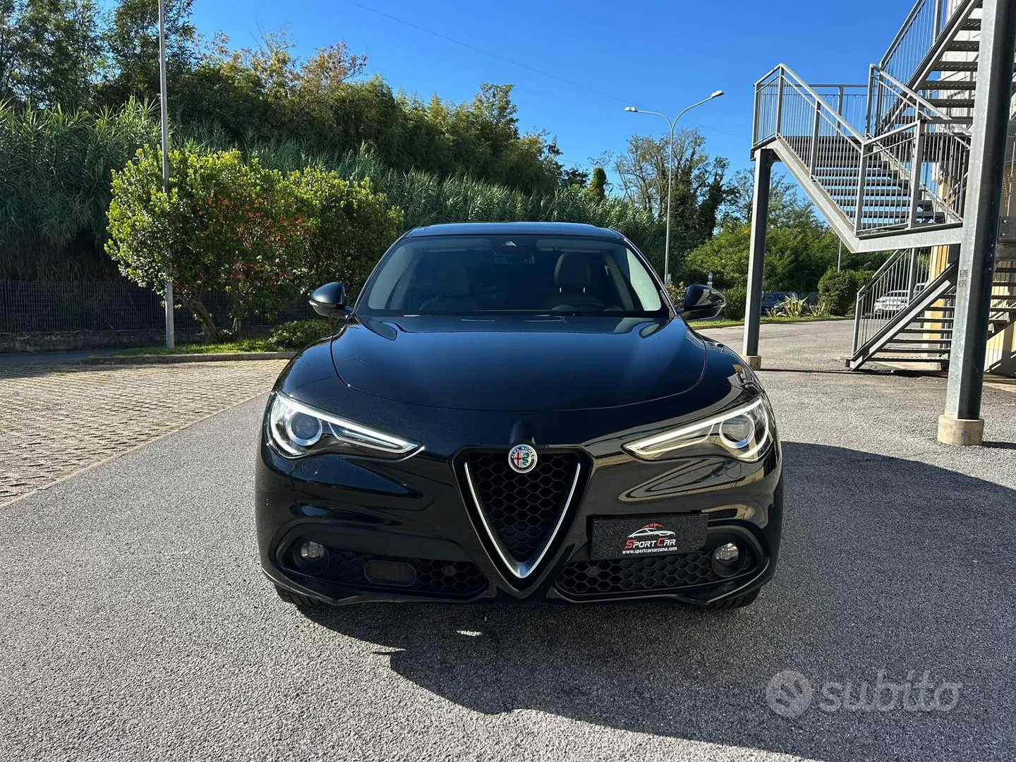Alfa Romeo Stelvio 2017 photo 2