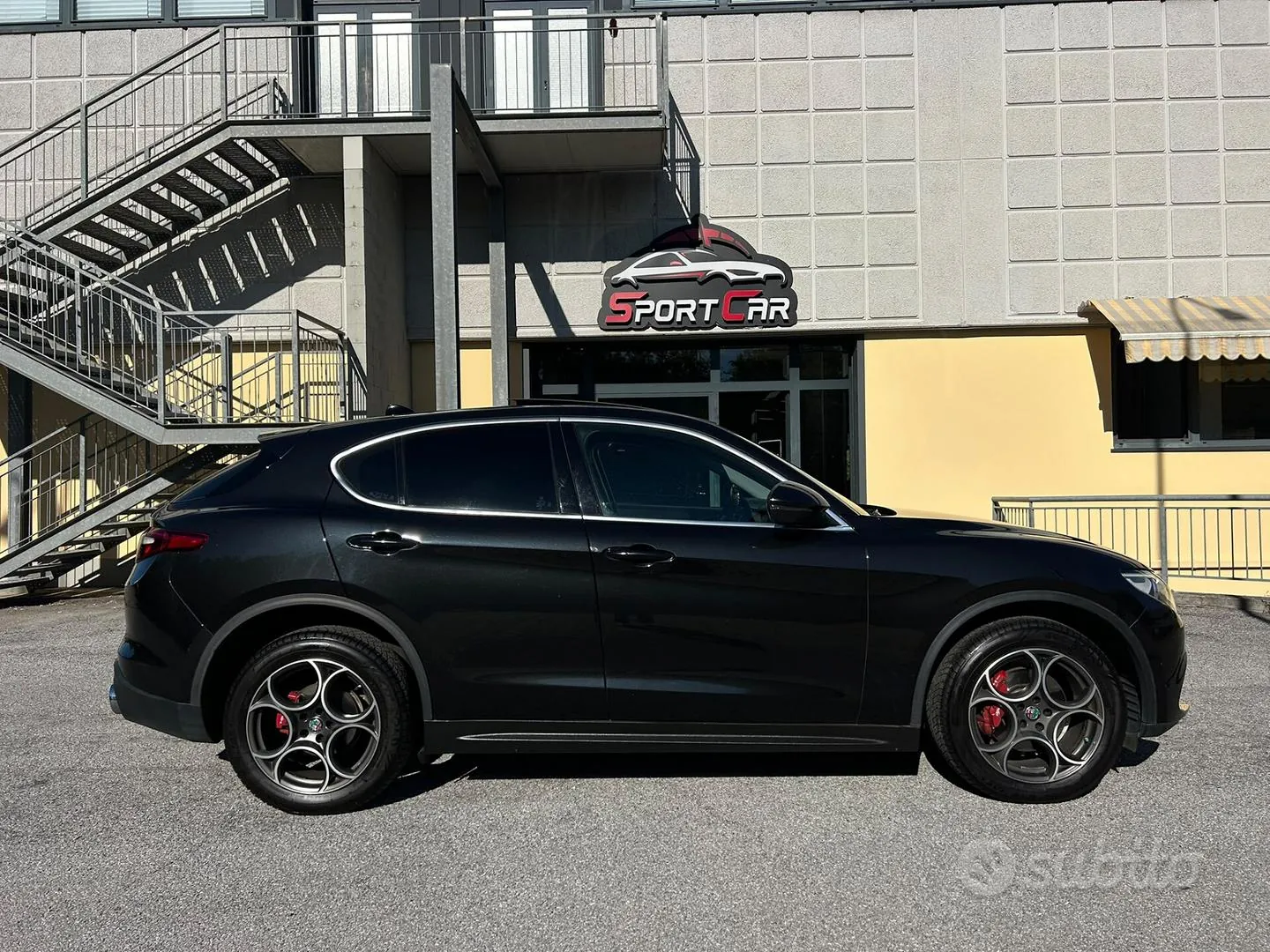Alfa Romeo Stelvio 2017 photo 3