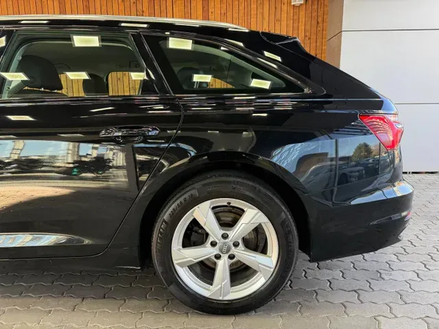 Audi A6 Avant 2019 photo 3