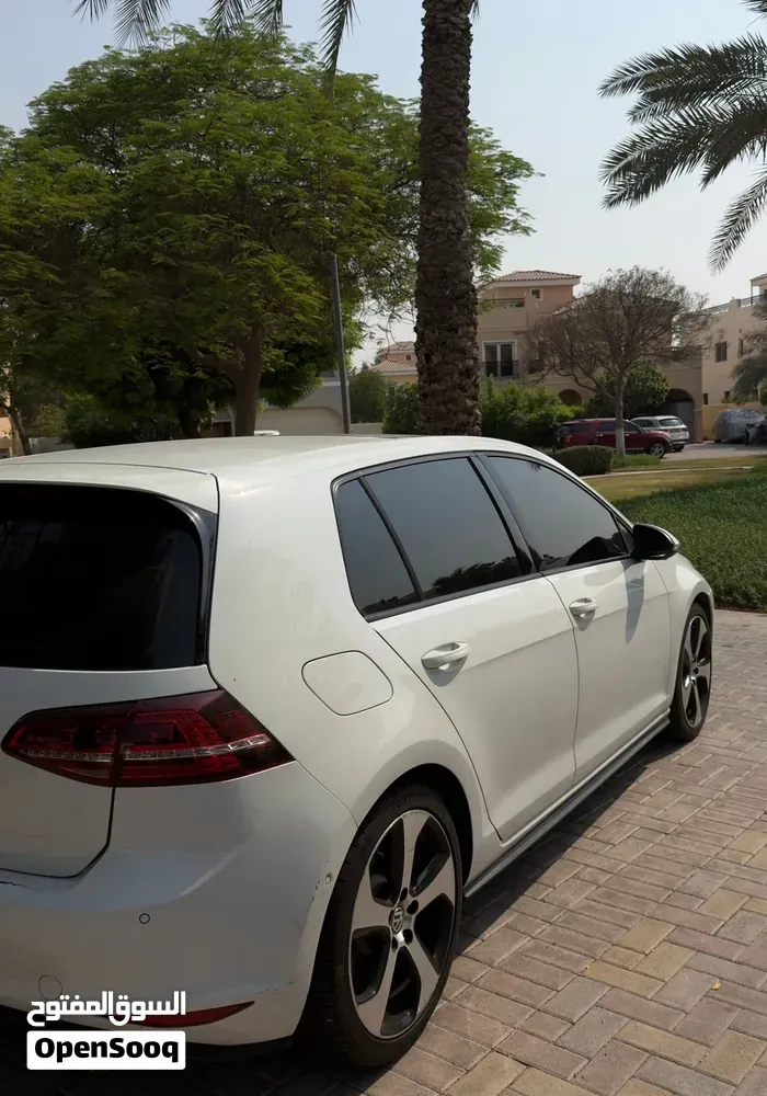 Volkswagen Golf Gti 2015 photo 3