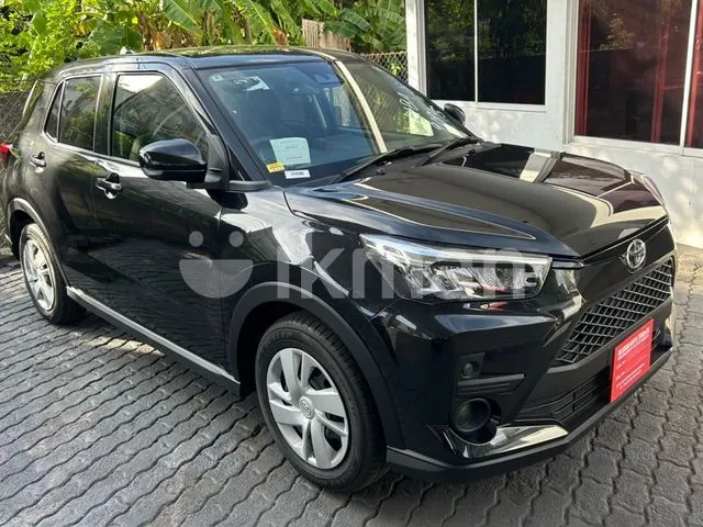 Toyota Raize photo 2