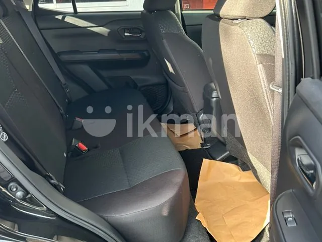 Toyota Raize photo 5