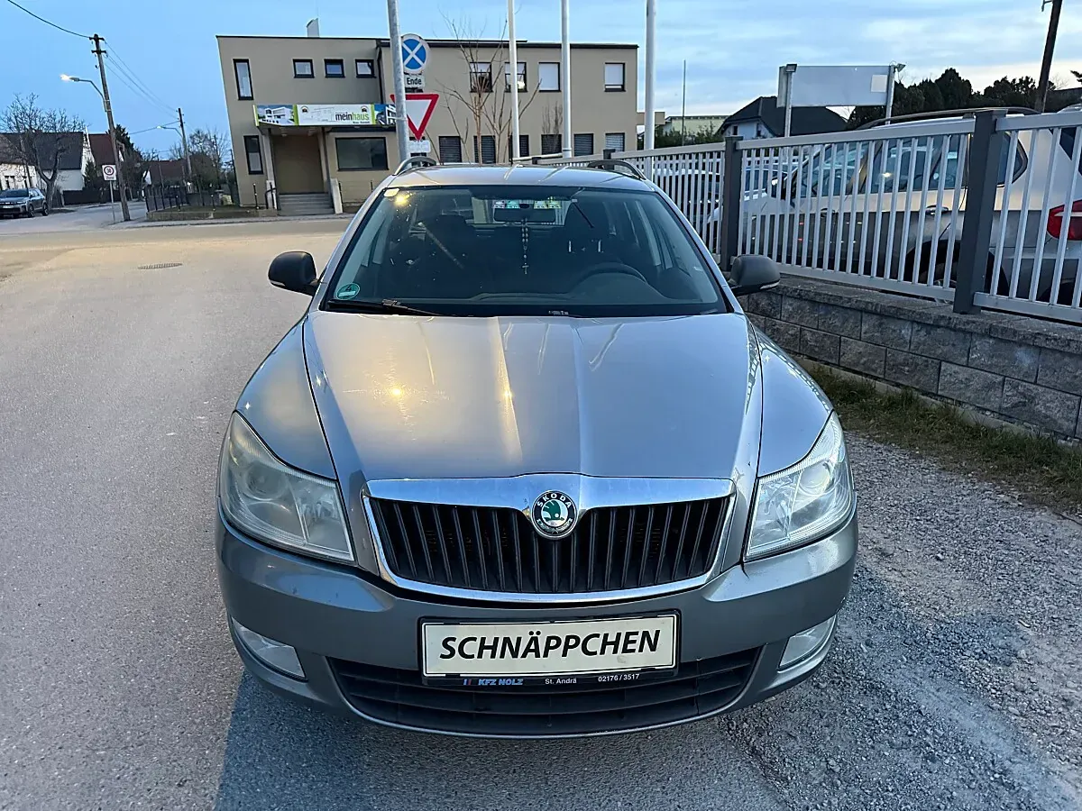 Skoda Octavia 2013 photo 2