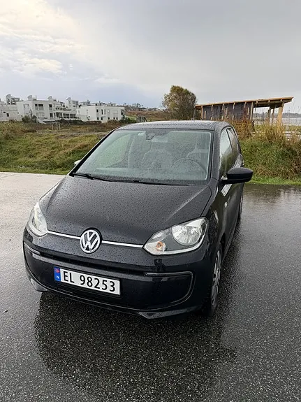Volkswagen E-Up! 2016 photo 2