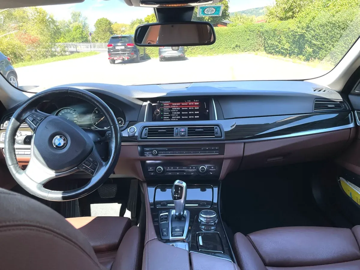 BMW 5 Series 2015 photo 3