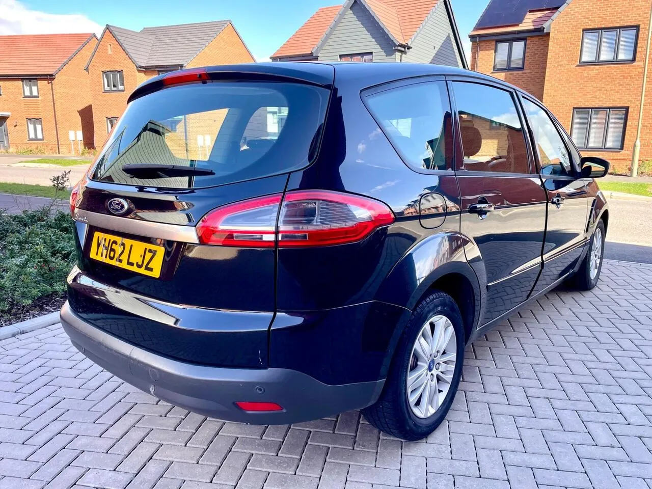 Ford S-Max 2012 photo 5