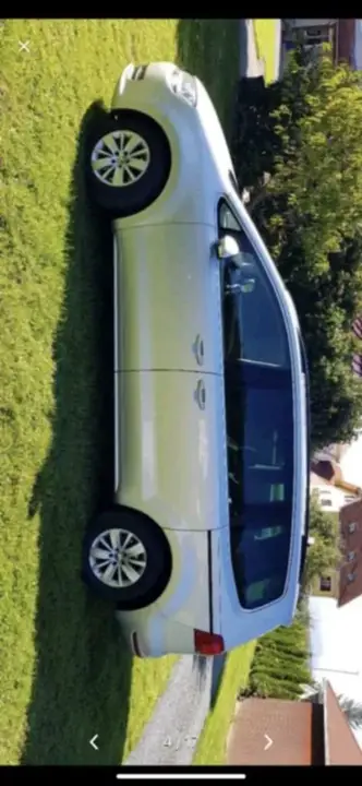 Volkswagen Sharan 2012 photo 2