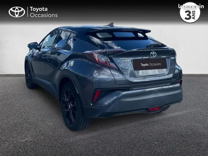 Toyota C-Hr 2019 photo 2
