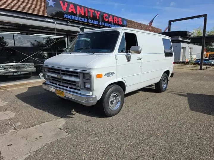 Chevrolet G20