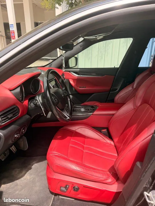 Maserati Levante 2017 photo 2