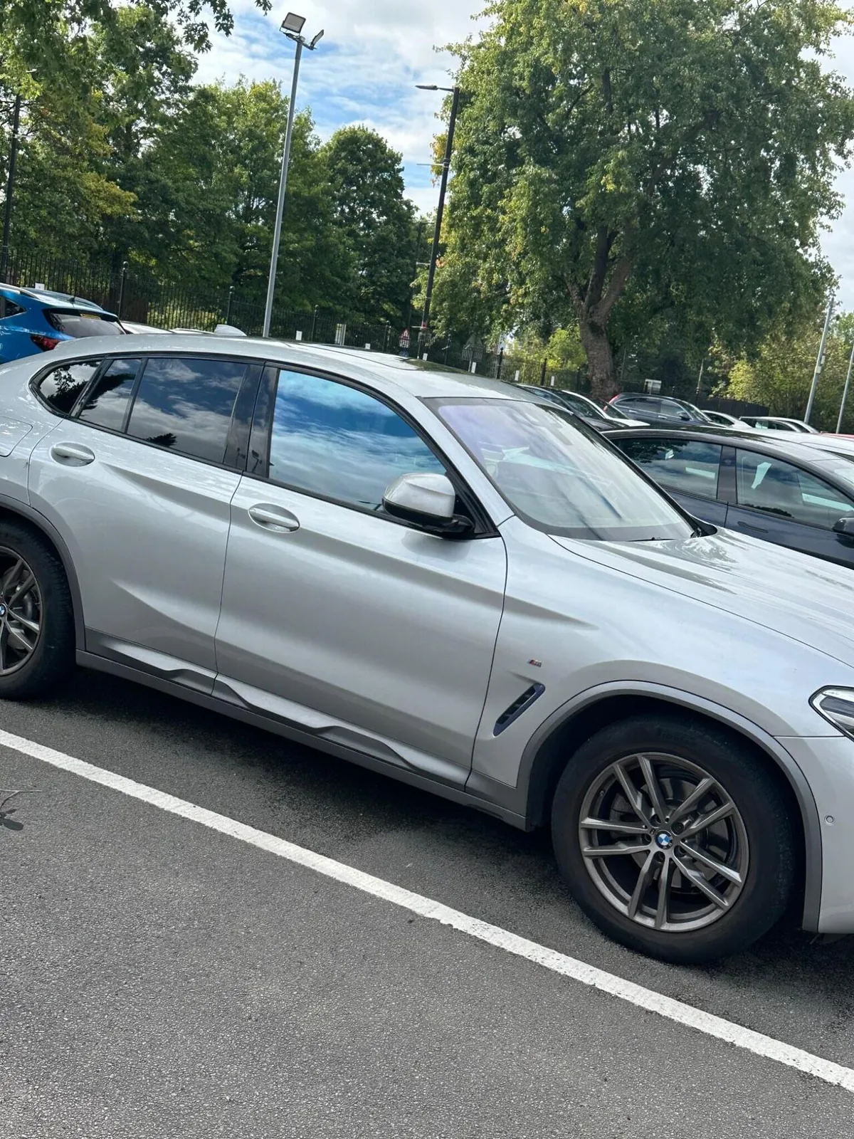 BMW X4 2019 photo 2