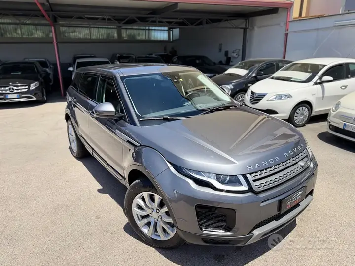 Land Rover Range Rover Evoque 2018 photo 4