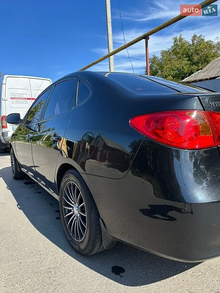 Hyundai Elantra 2008 photo 4