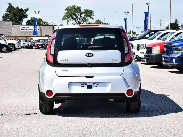 Kia Soul 2015 photo 5